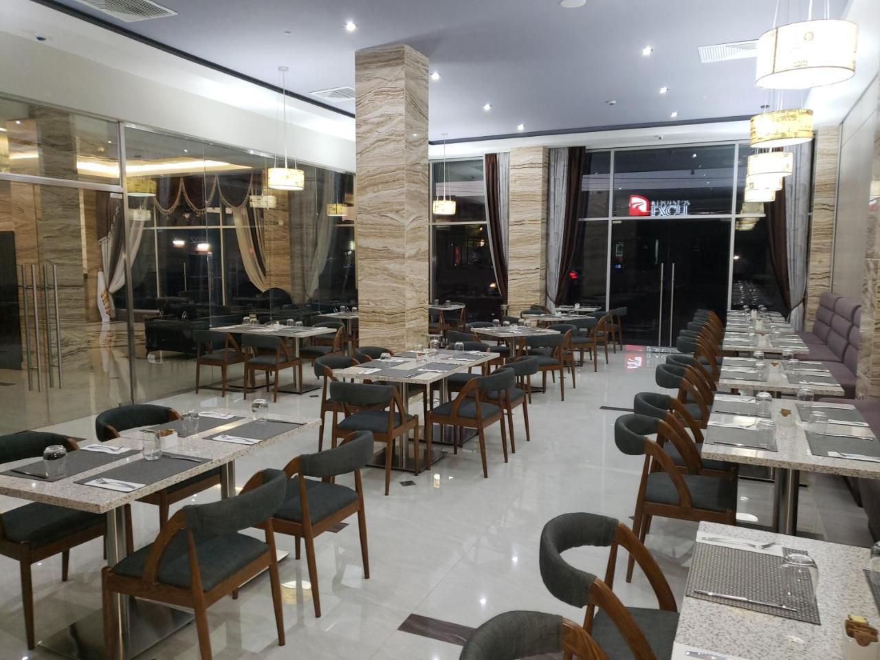 Hotel City Plaza & Suites เดวิด ภายนอก รูปภาพ