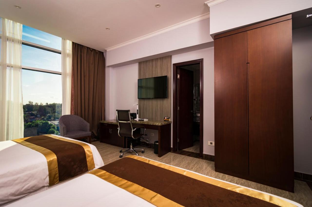 Hotel City Plaza & Suites เดวิด ภายนอก รูปภาพ
