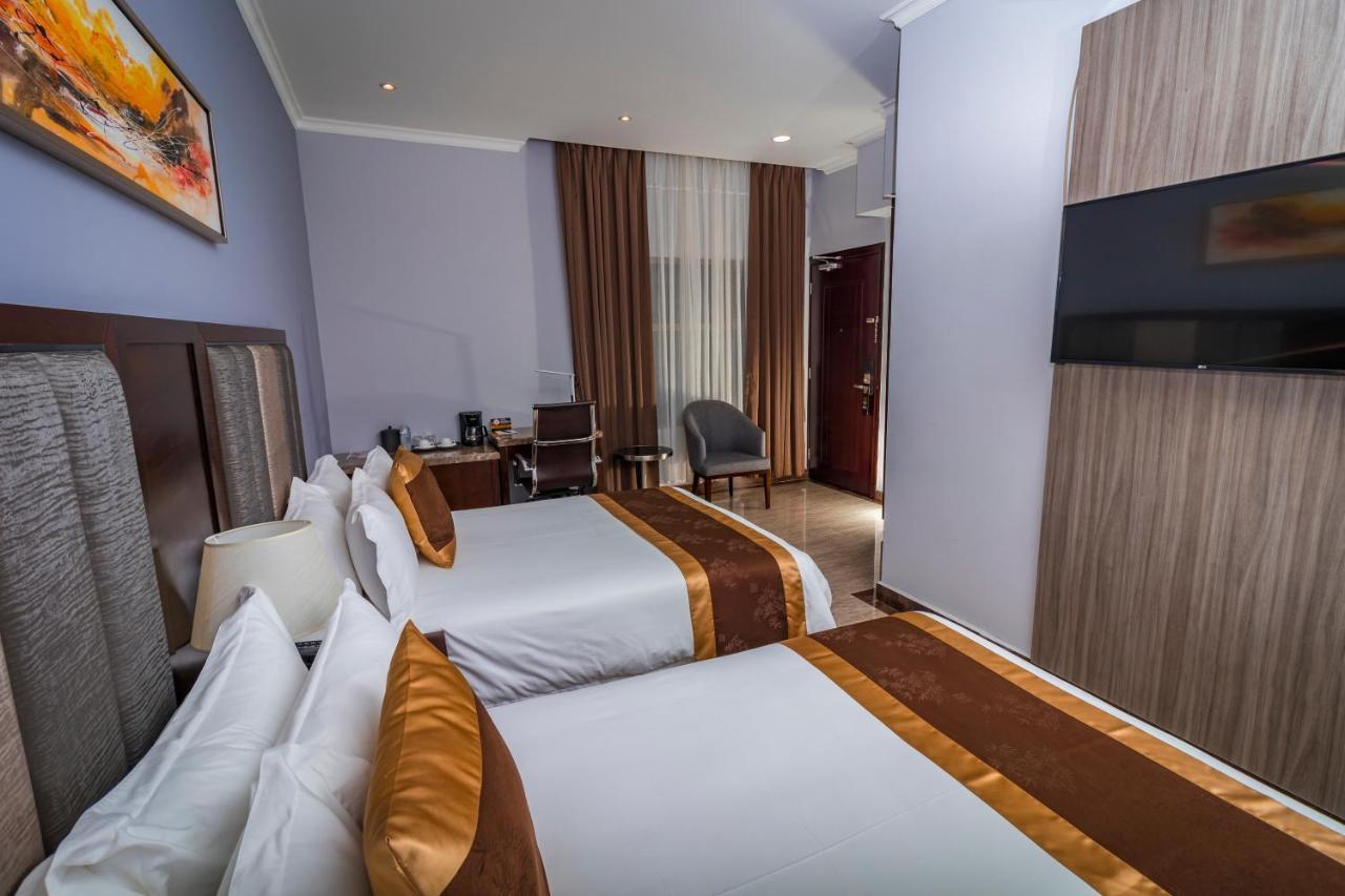 Hotel City Plaza & Suites เดวิด ภายนอก รูปภาพ